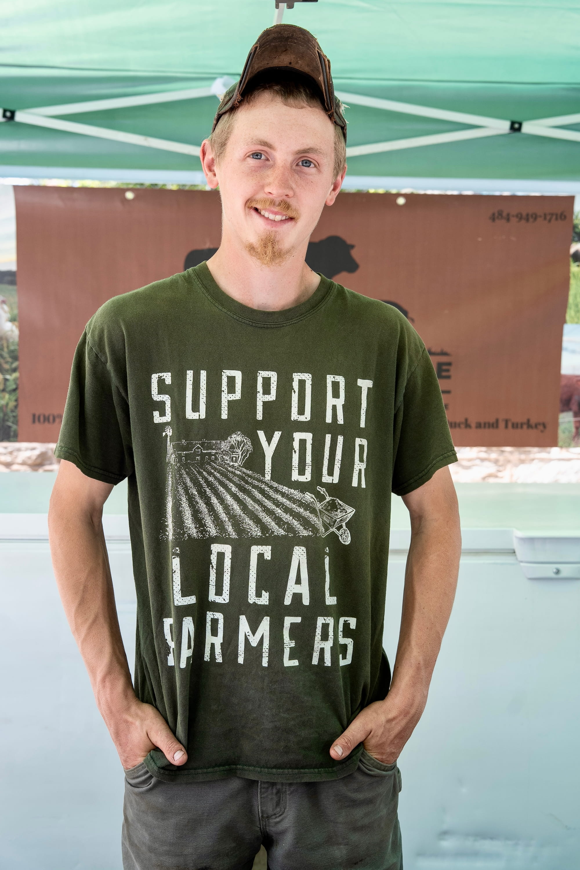 Farmers market vendor portrait by Emma Medina-Castrejon